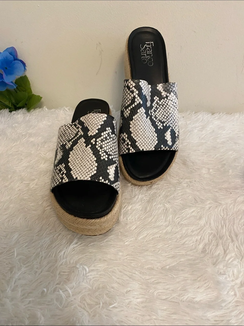 Franco Sarto Black & White Snake-Print Platform Slides